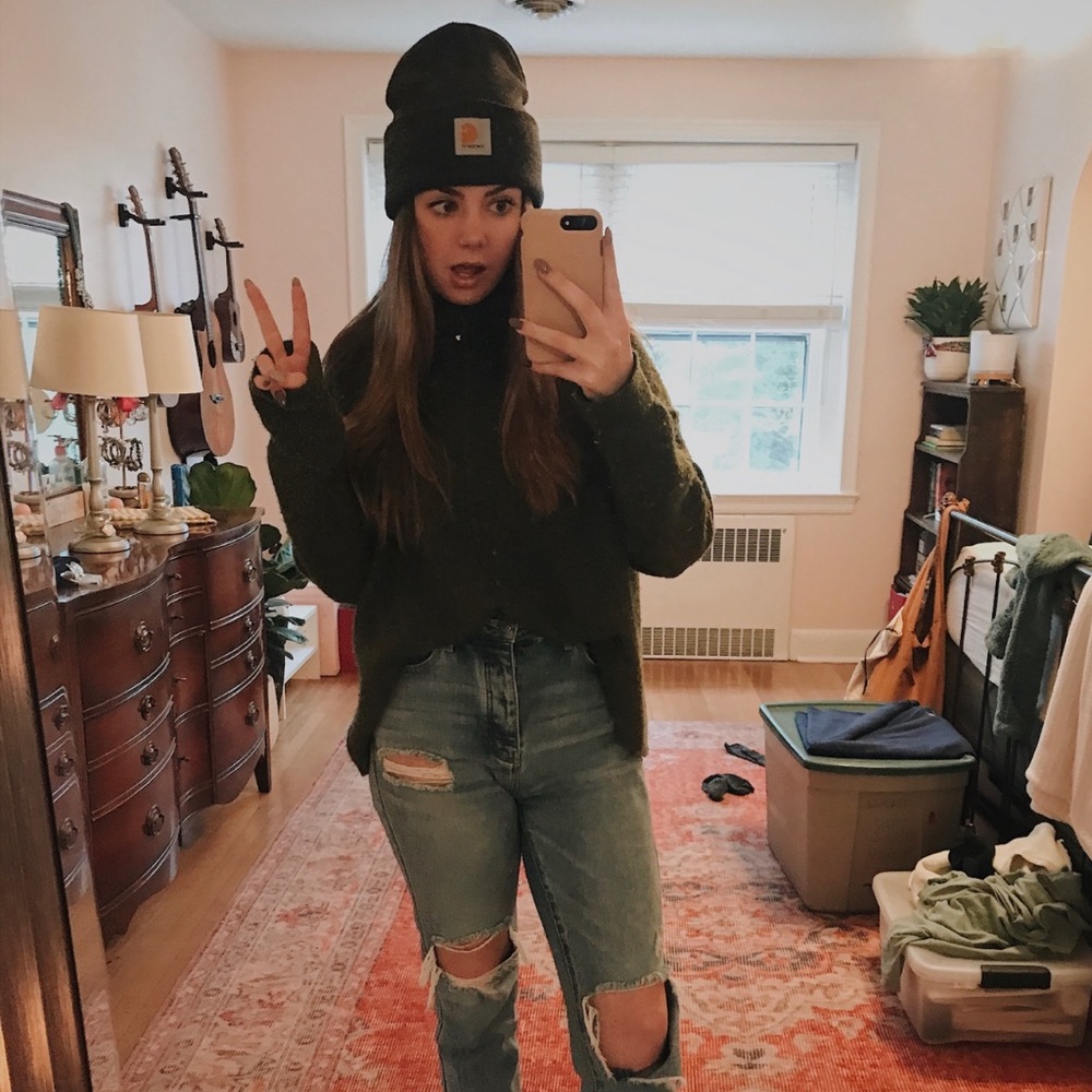 Meet your Posher, Cassie